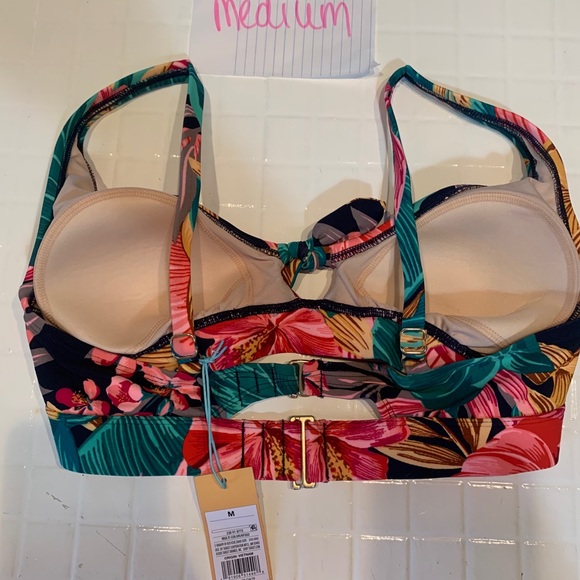 Tropical padded swimsuit top. Brand new with tags - Picture 2 of 2